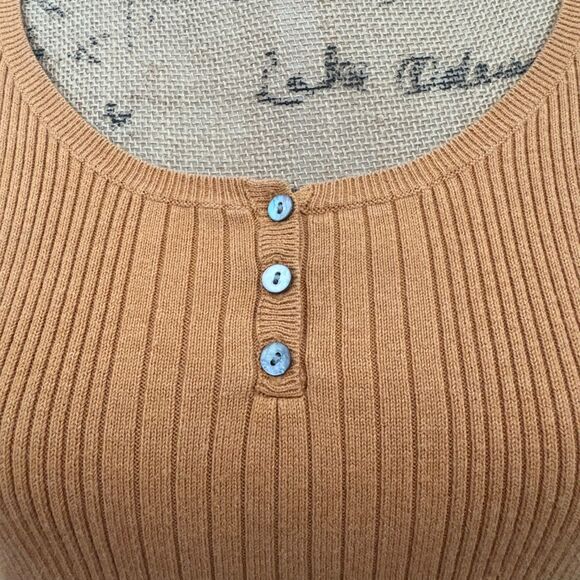 Vintage 90s St. John's Bay Henley Top Ribbed 3/4 Sleeve Yellow Size Large‎ - Picture 2 of 4